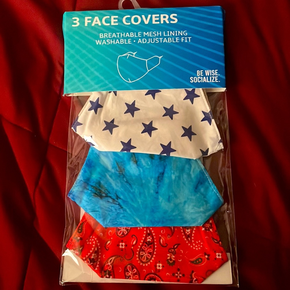 3 New in package face mask